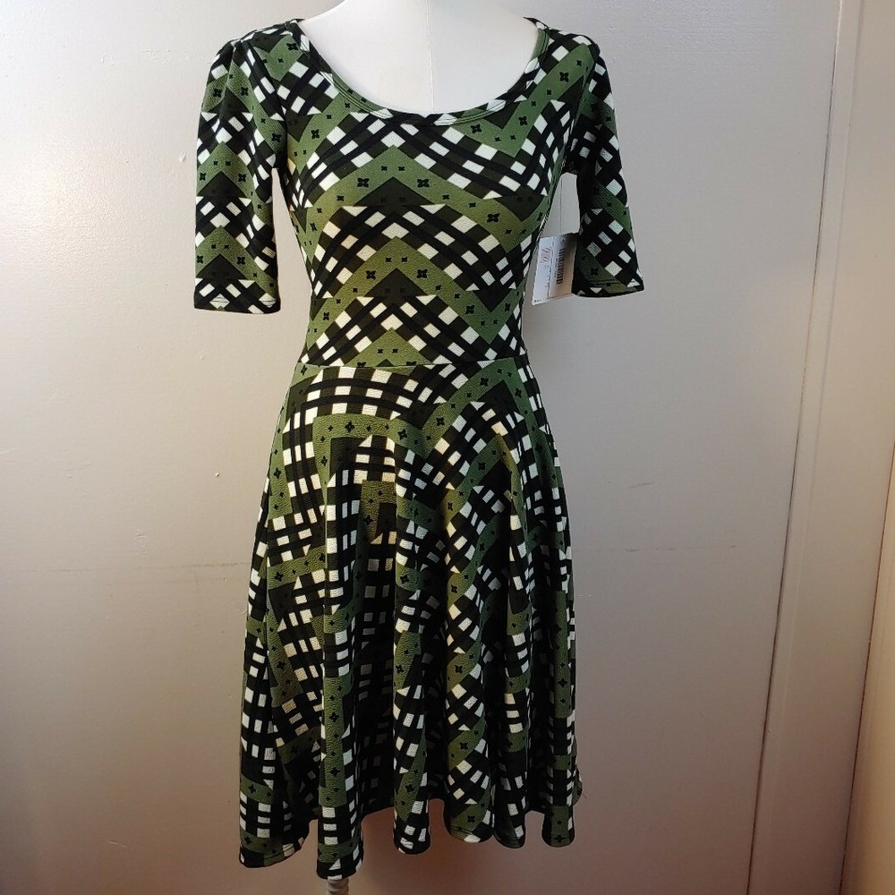 LuLaRoe Nicole Maxi Dress Green Black White Geometric Print XXS New Classic‎